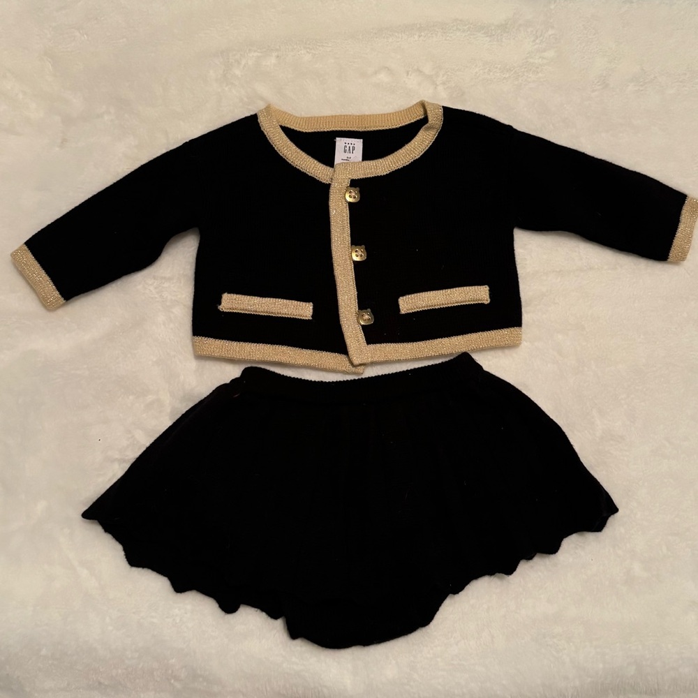 Gap Knit Black and Gold Matching Cardigan and Skirt Set 0-3 months